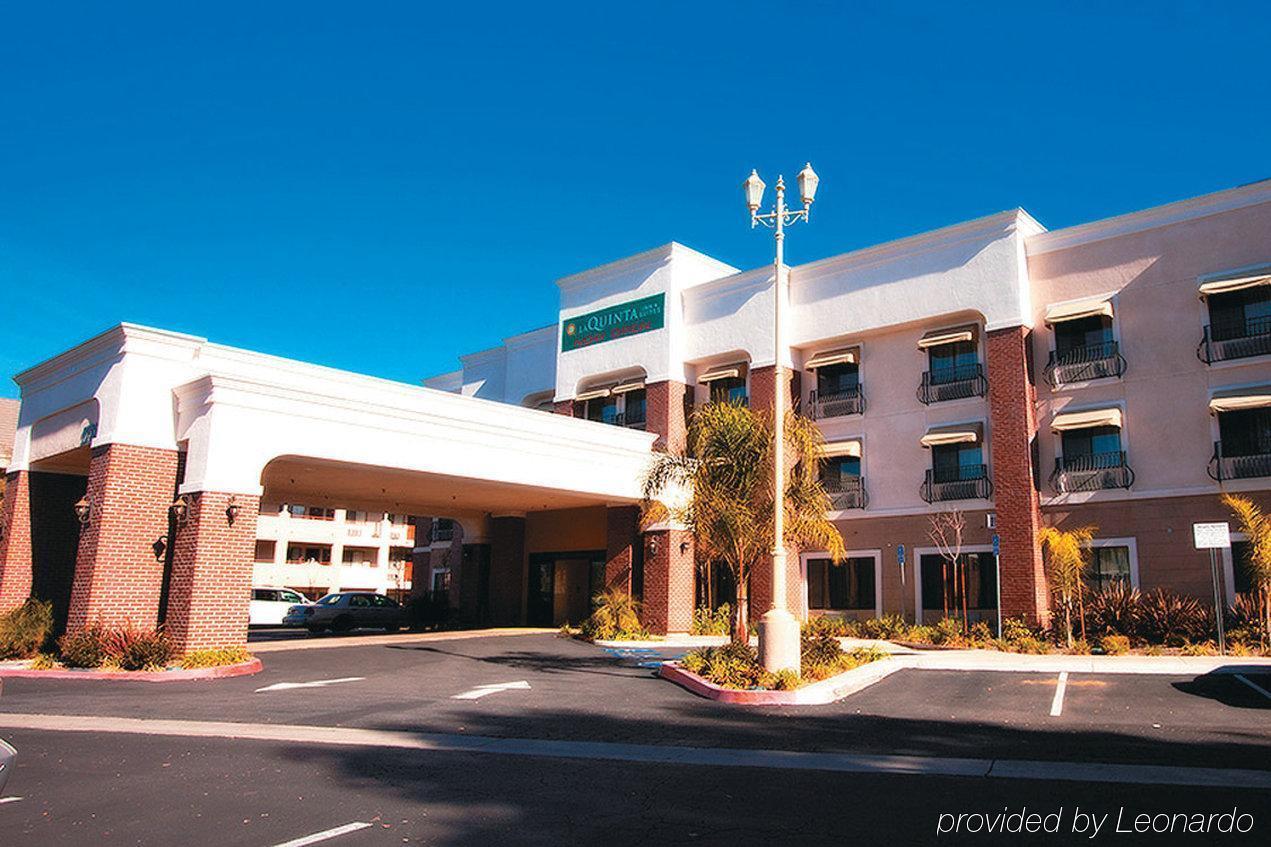 La Quinta By Wyndham Temecula Hotel Exterior photo